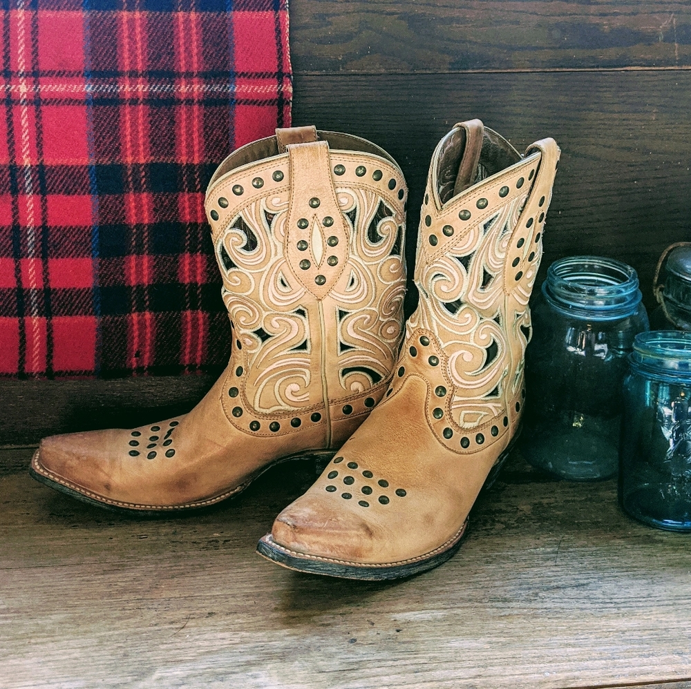 ARIAT Women's Leather Western Boots